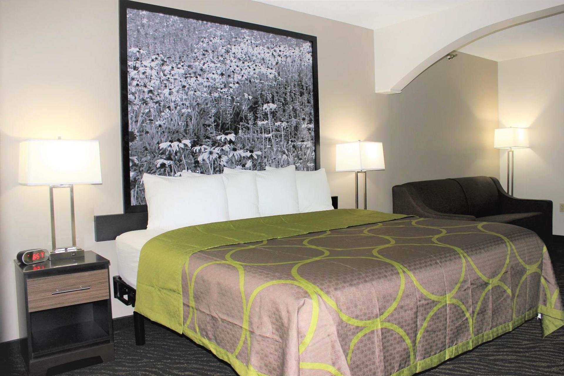 Super 8 by Wyndham High Point/Greensboro photo 37