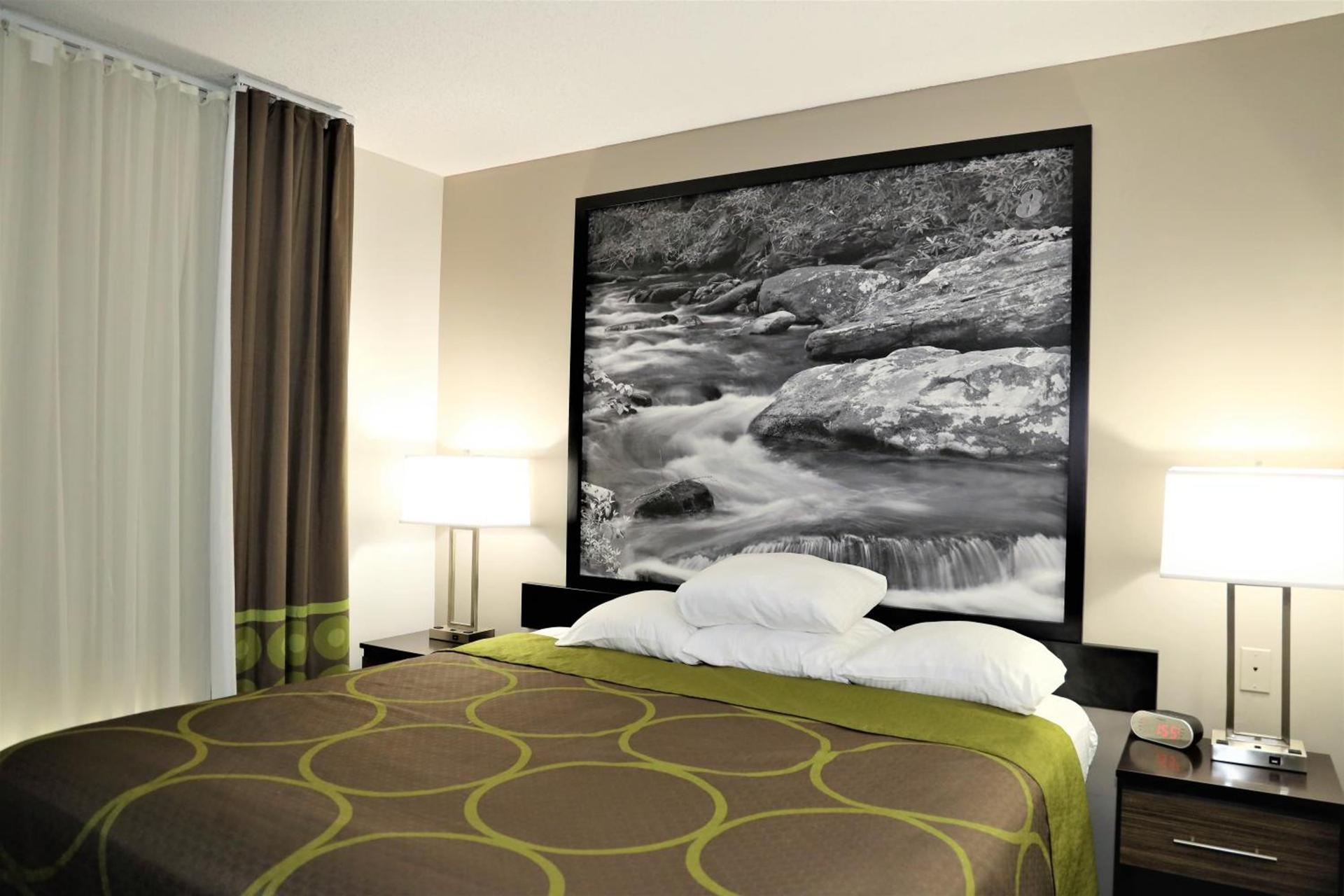 Super 8 by Wyndham High Point/Greensboro photo 38