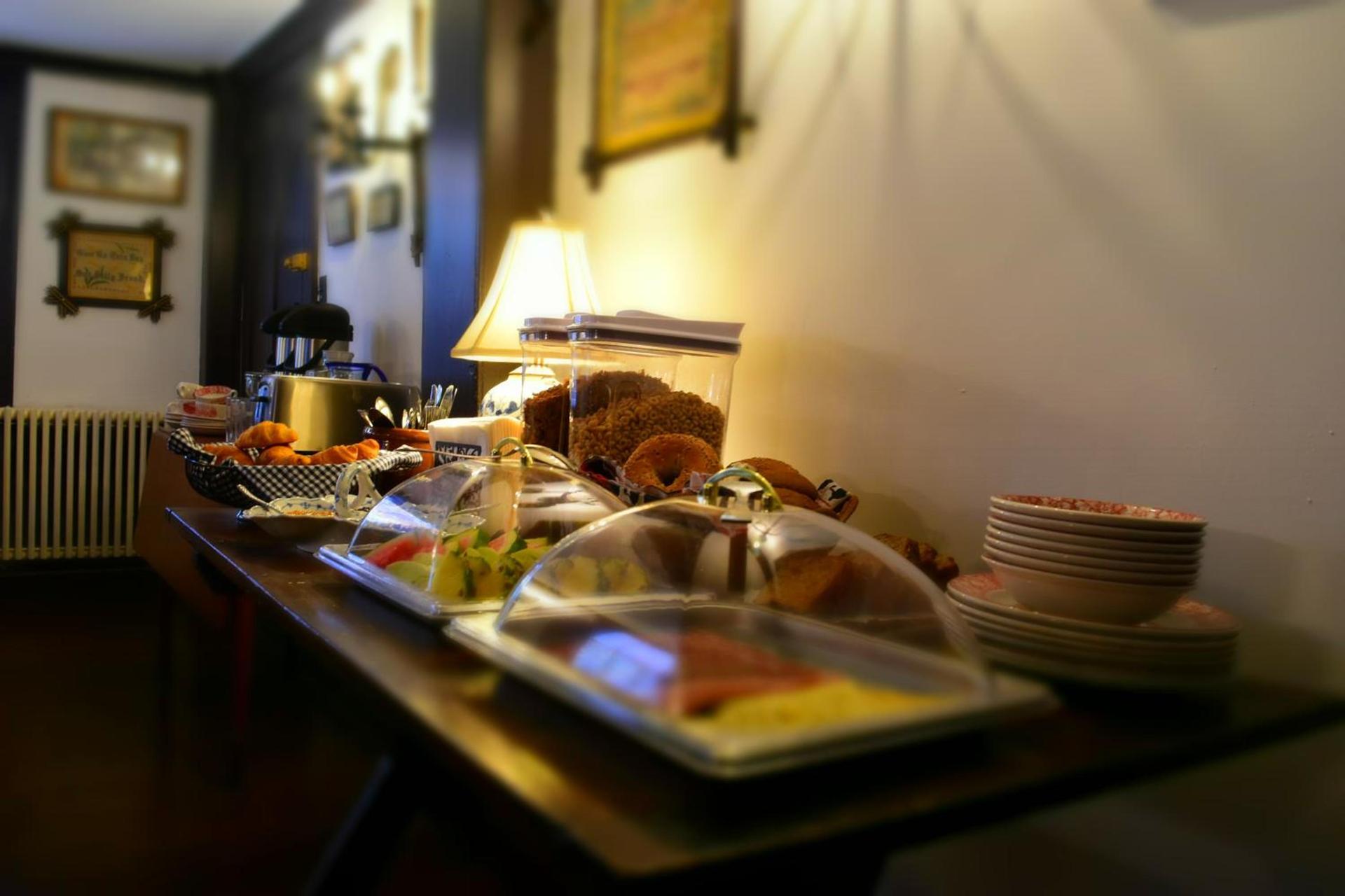 Daniels House Inn photo 23