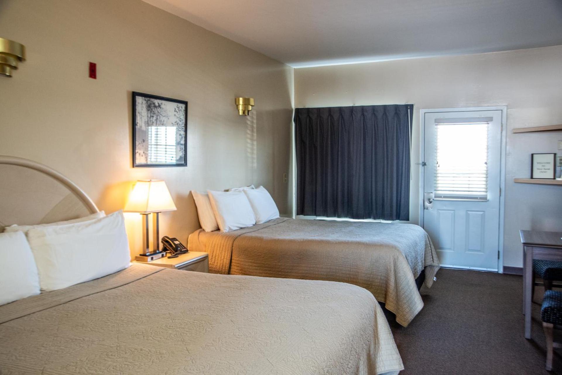 West Bank Inn photo 7