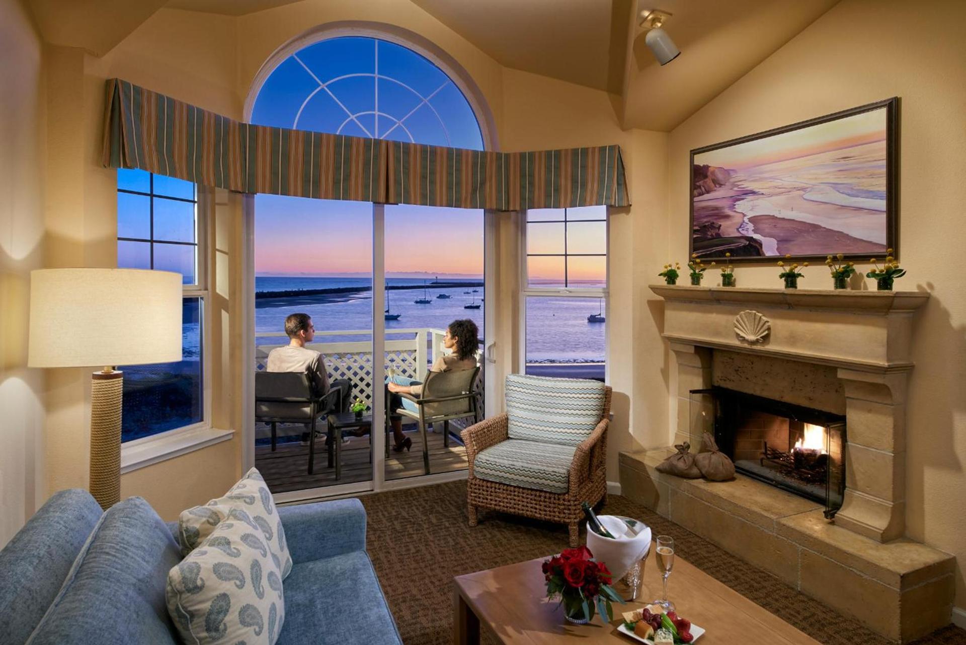 Beach House Half Moon Bay photo 10