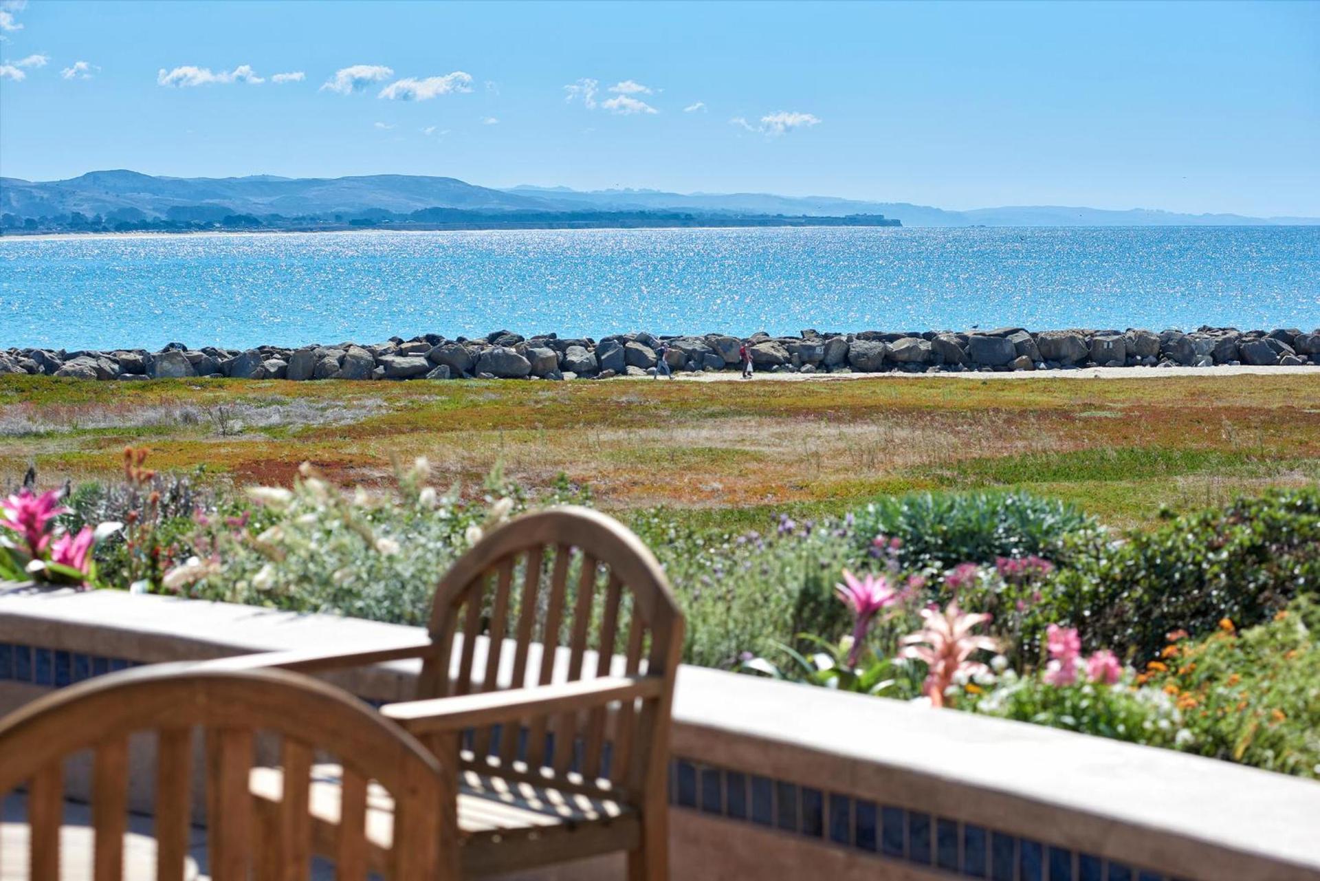 Beach House Half Moon Bay photo 2