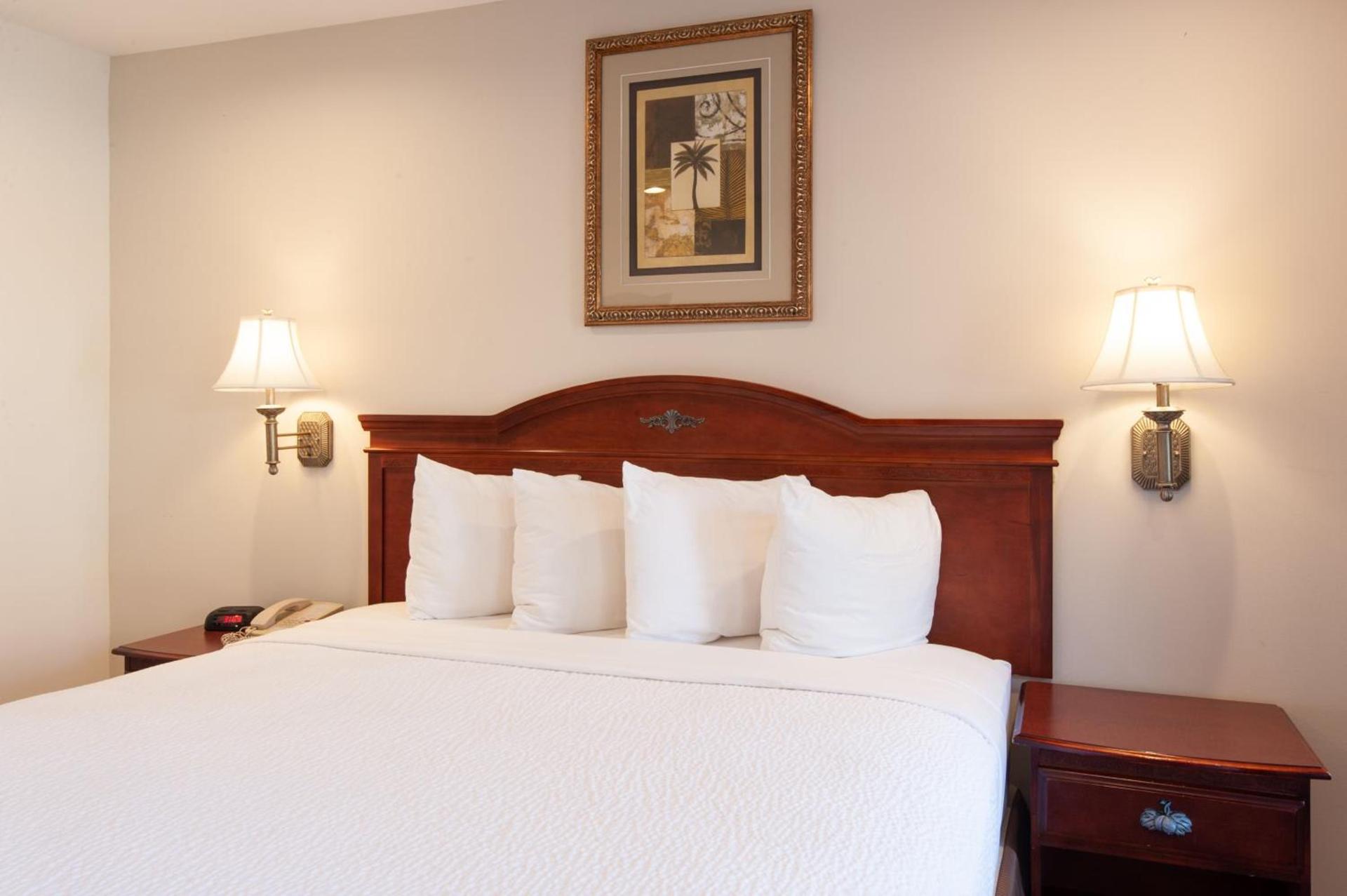Studio City Court Yard Hotel photo 54