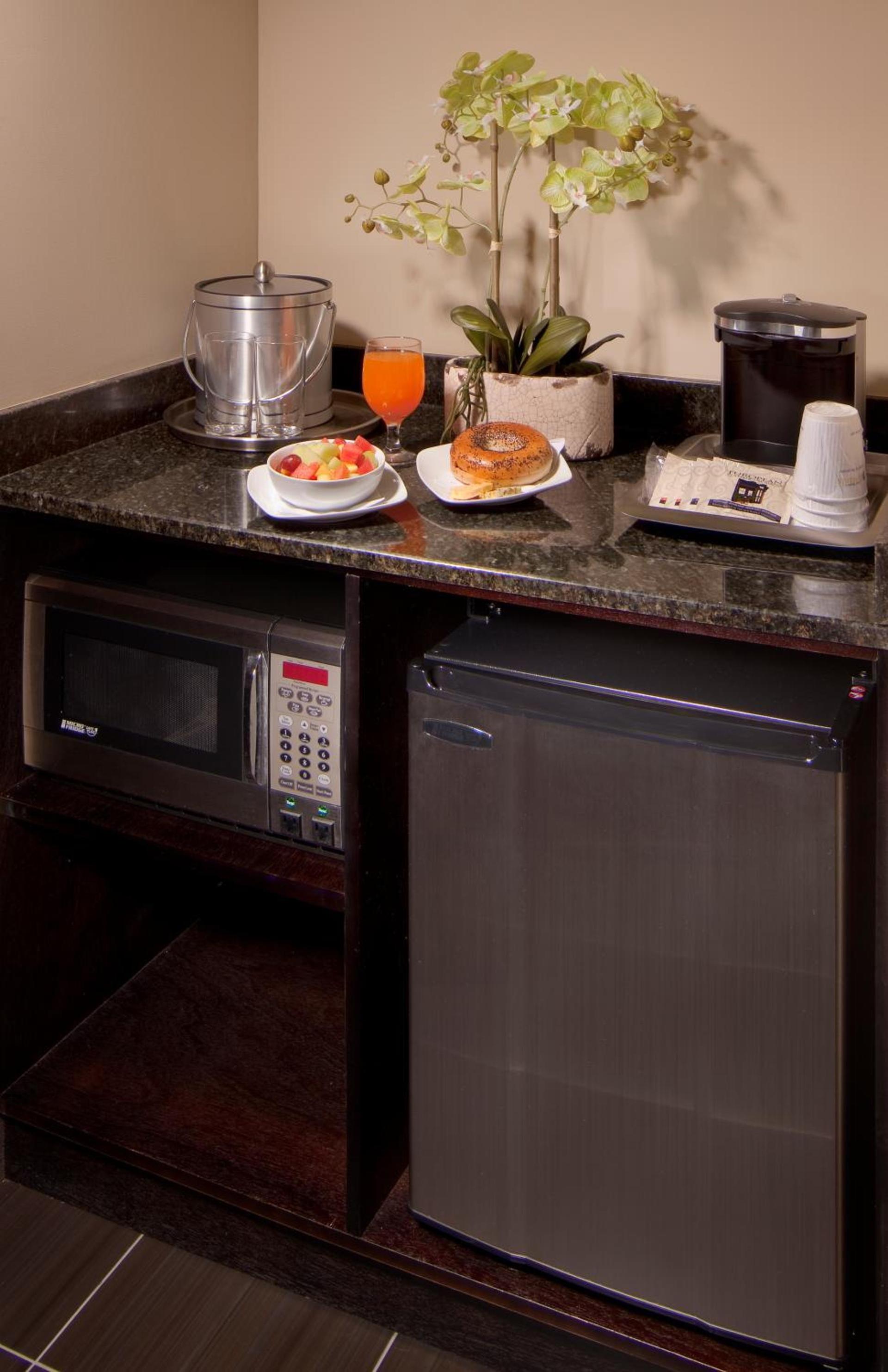 Best Western Plus Miami Intl Airport Hotel & Suites Coral Gables photo 40