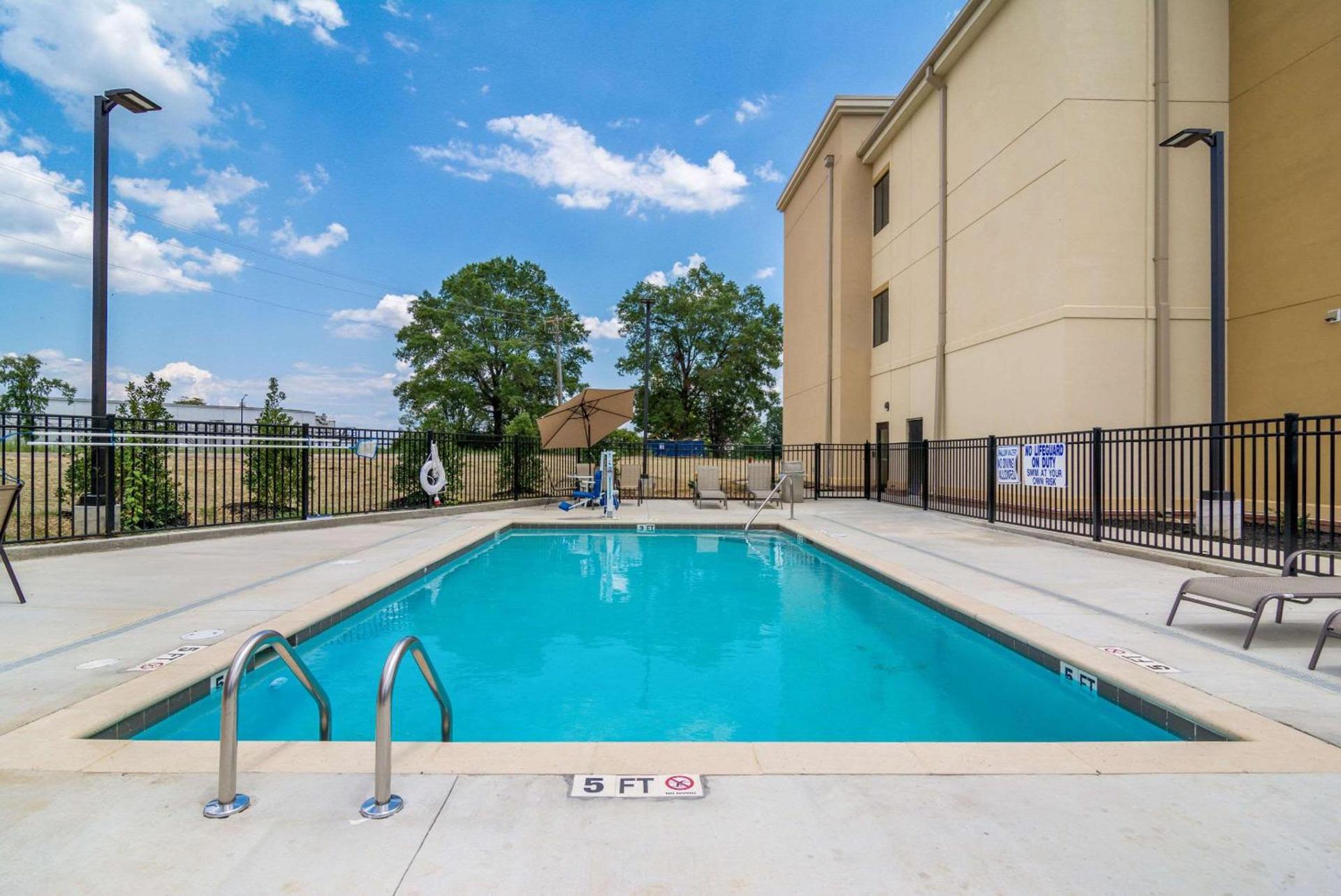Comfort Inn & Suites Rock Hill Northeast photo 30