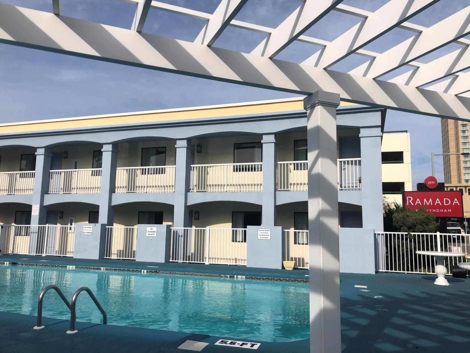 Ramada by Wyndham Virginia Beach photo 11