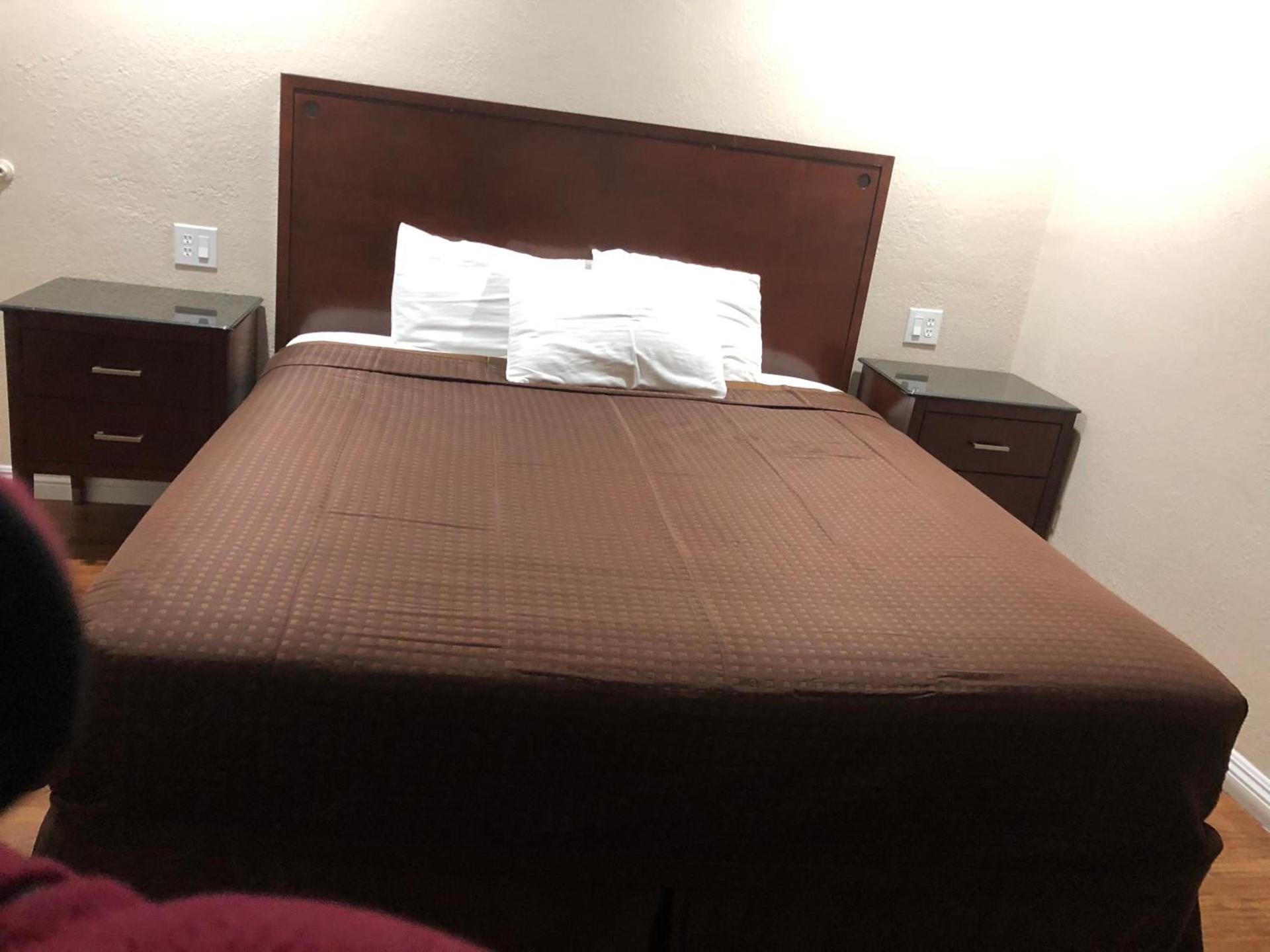 American Inn photo 16
