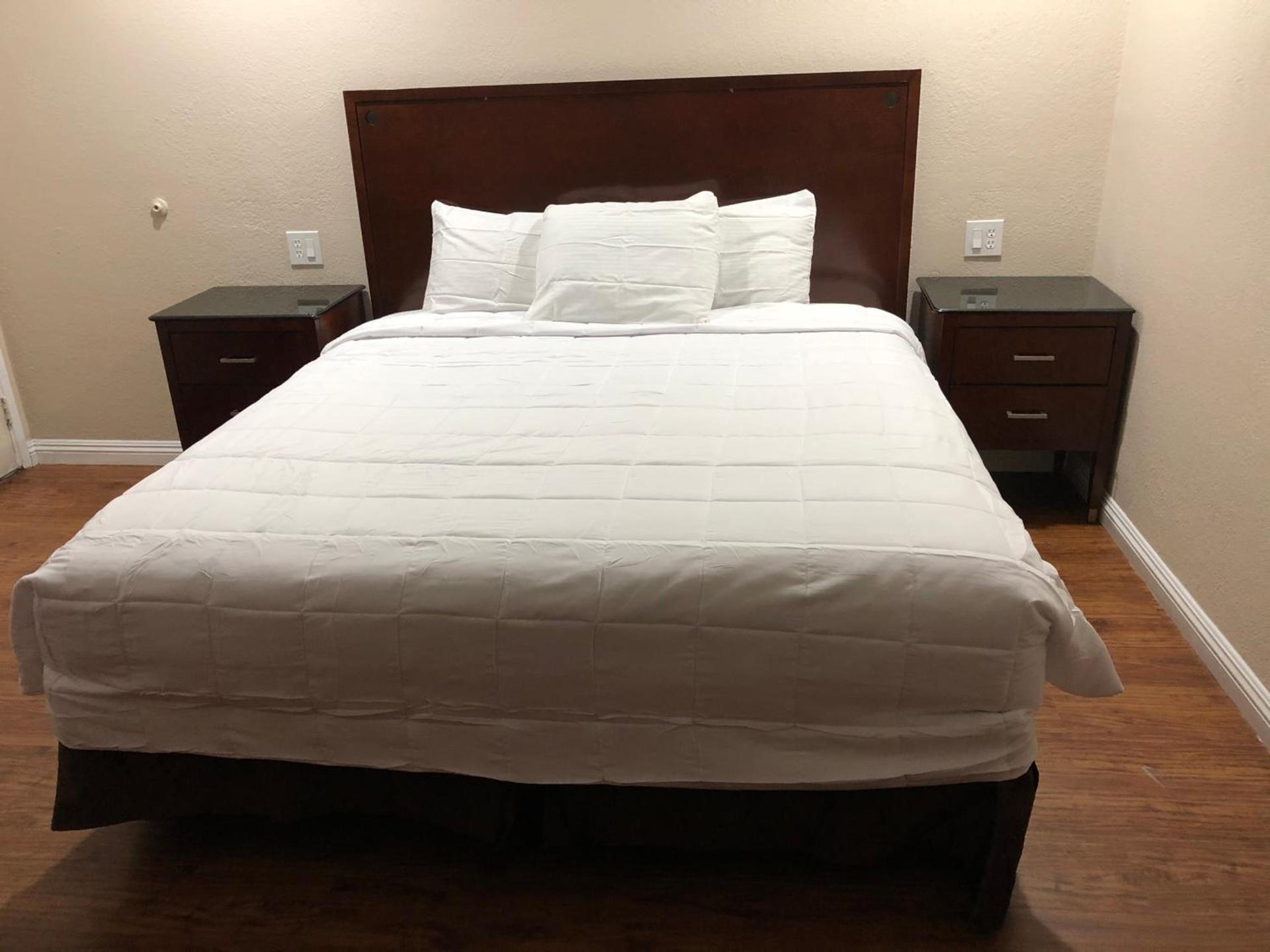 American Inn photo 9