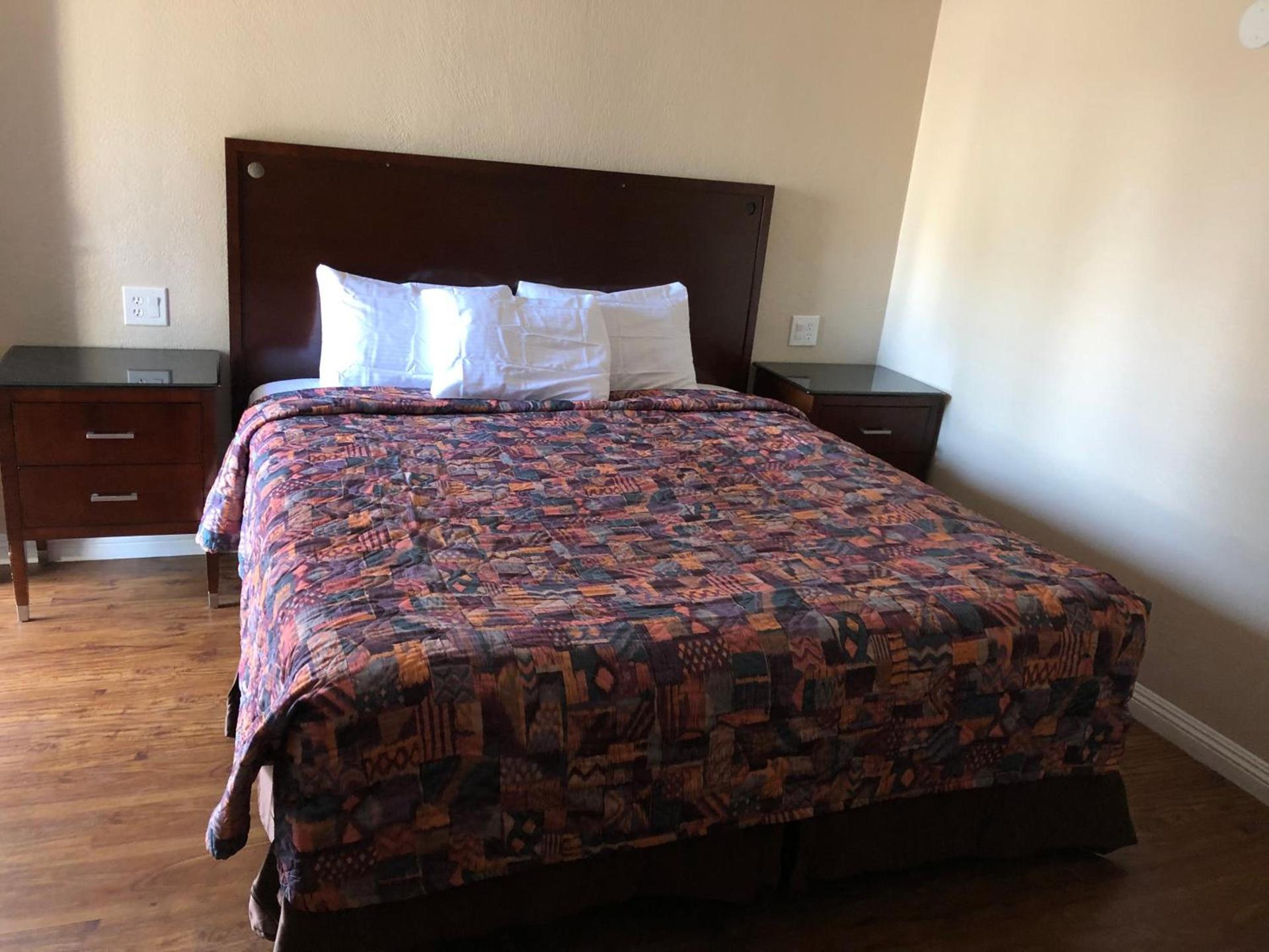 American Inn photo 10