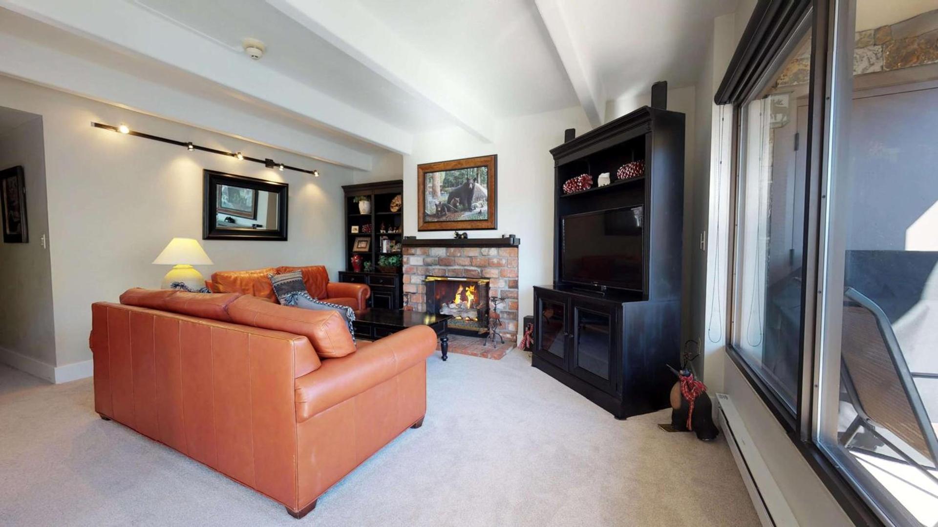 The Landmark photo 31