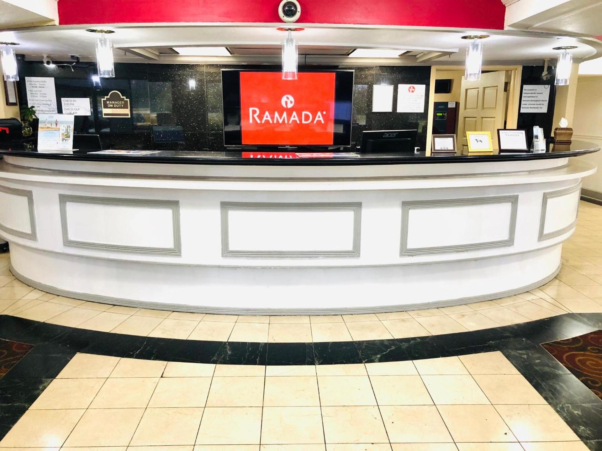 Ramada by Wyndham Birmingham Airport photo 15