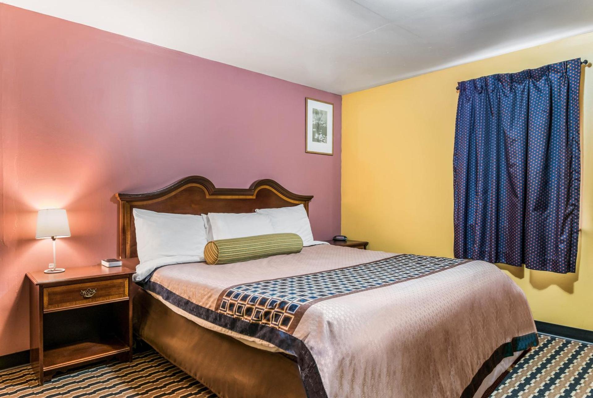 Cottage Inn - Grantville photo 9