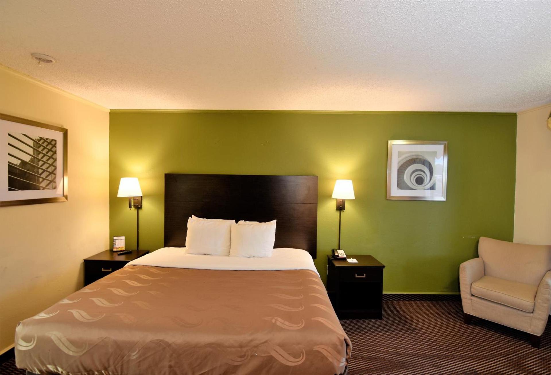 Rodeway Inn Harbison Area photo 23