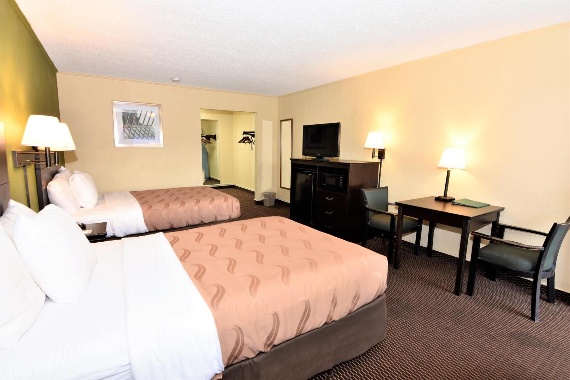 Rodeway Inn Harbison Area photo 9