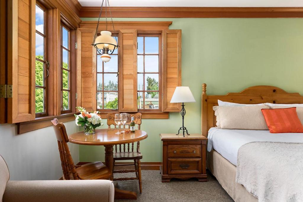 The La Conner Inn photo 10