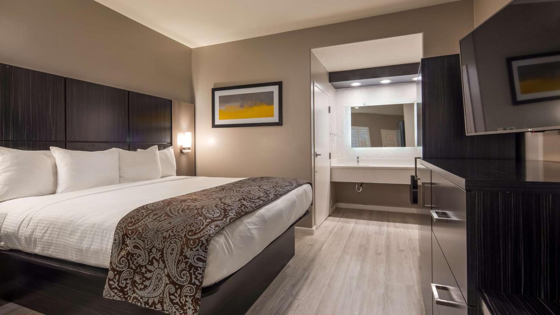 SureStay Plus by Best Western Santa Clara Silicon Valley photo 35