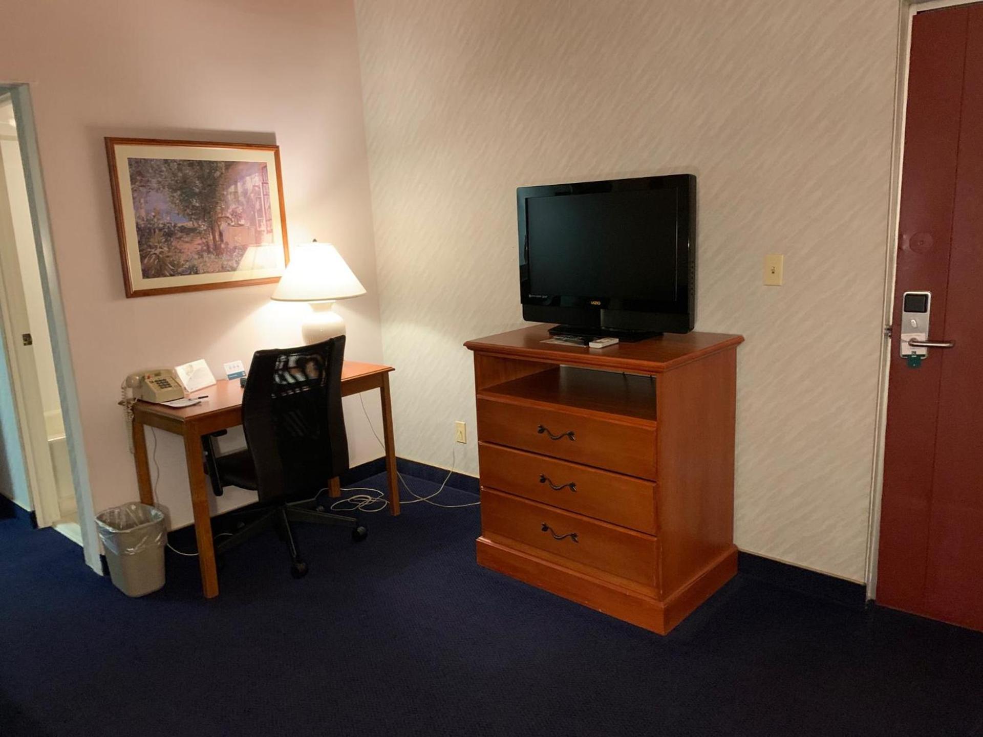 America's Best Value Inn Sandpoint photo 34