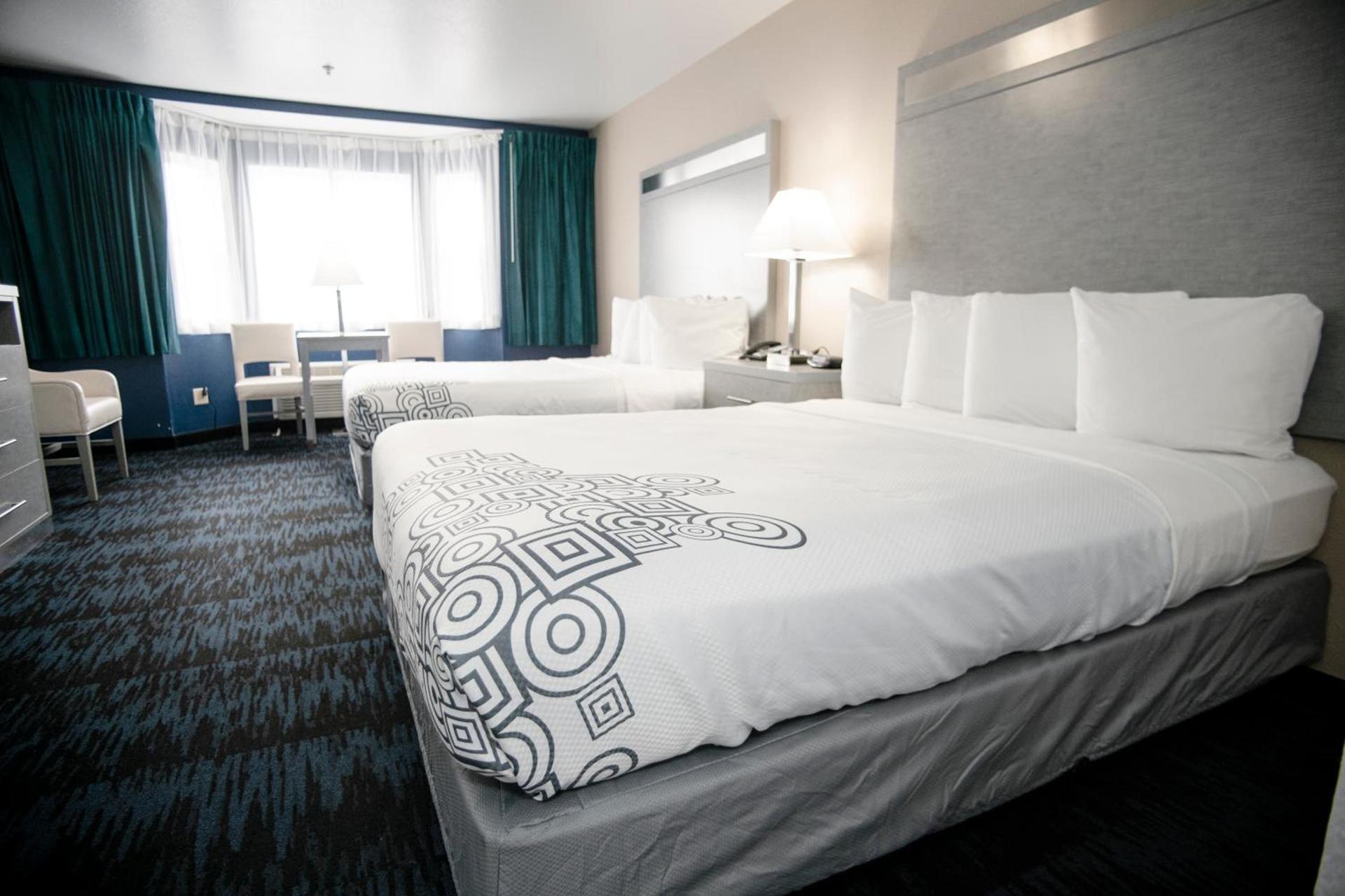 Anchor Beach Inn photo 45