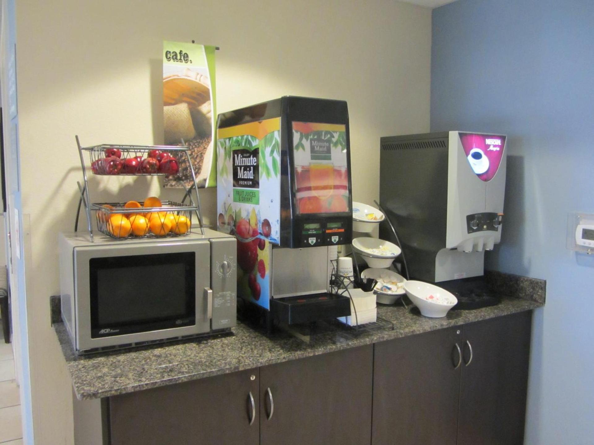 Microtel Inn and Suites San Angelo photo 24