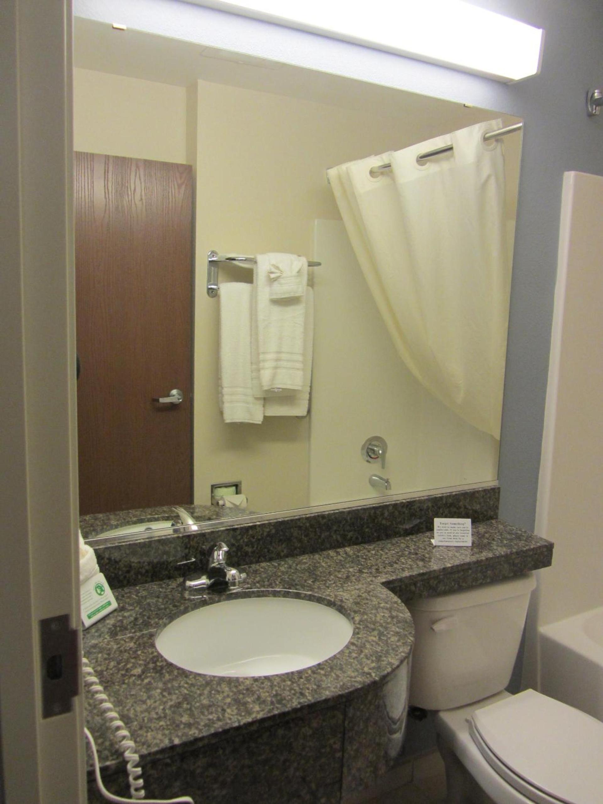 Microtel Inn and Suites San Angelo photo 19