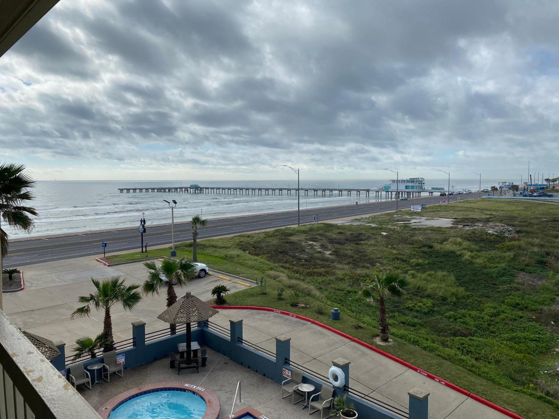 Galveston Beach Hotel photo 33