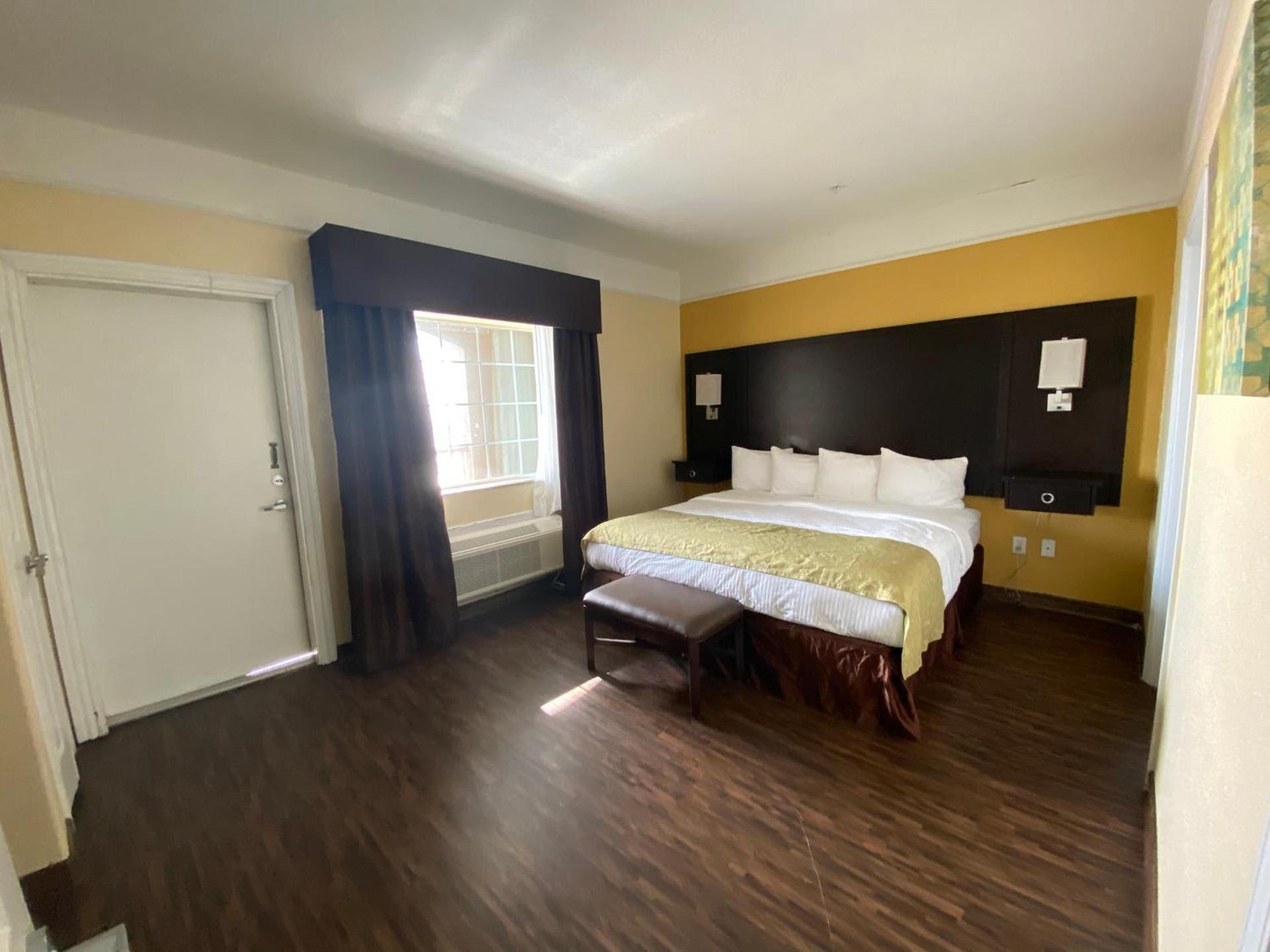 Galveston Beach Hotel photo 79