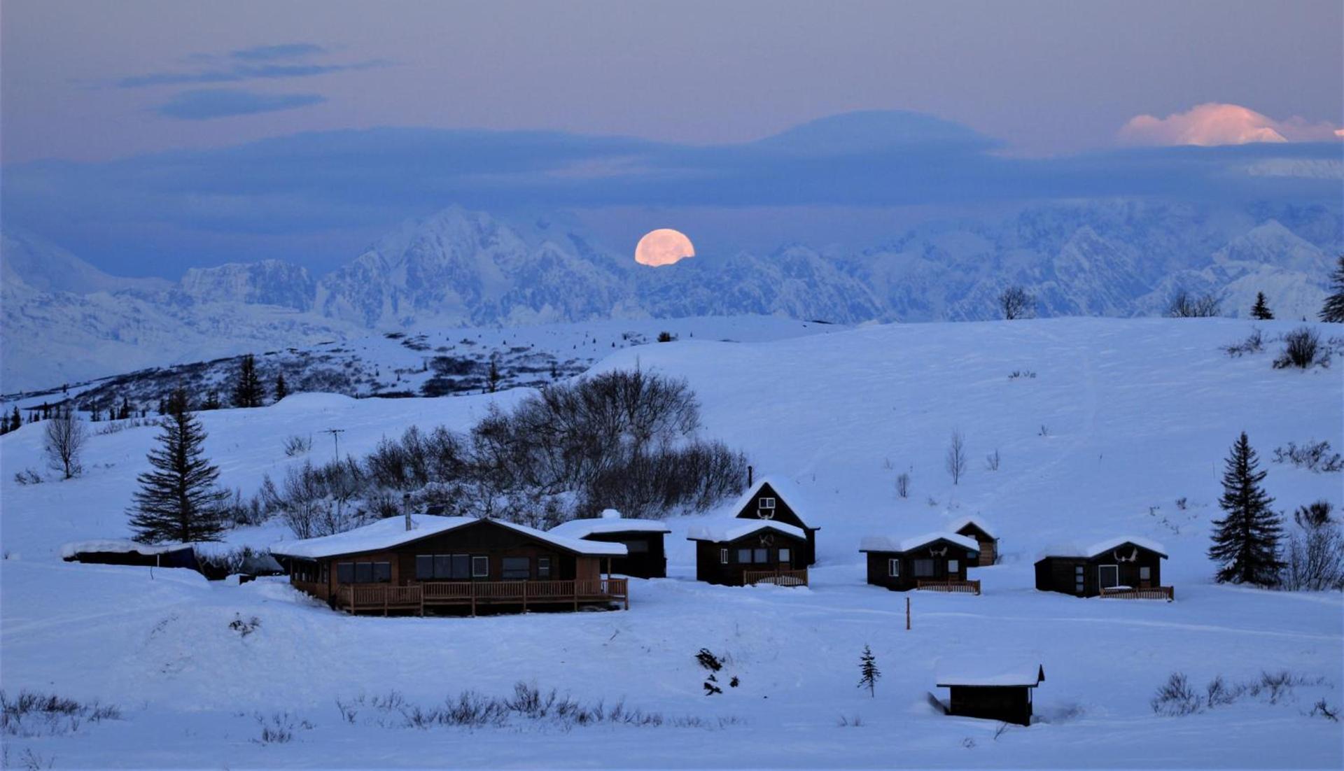 Caribou Lodge Alaska photo 27