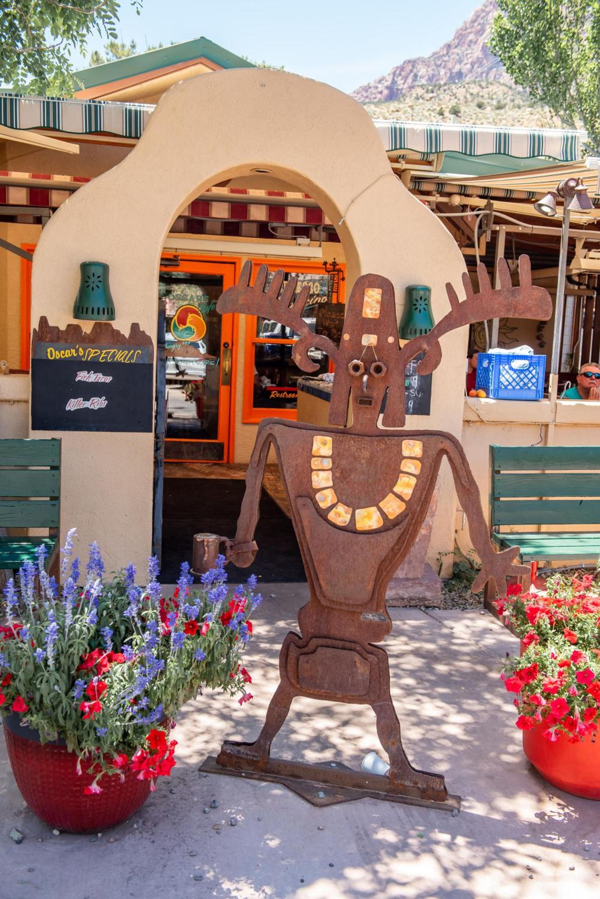 Red Rock Inn Cottages photo 16