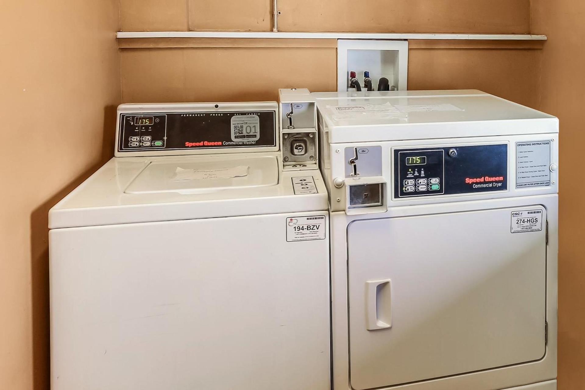 Americas Best Value Inn and Suites El Centro photo 24