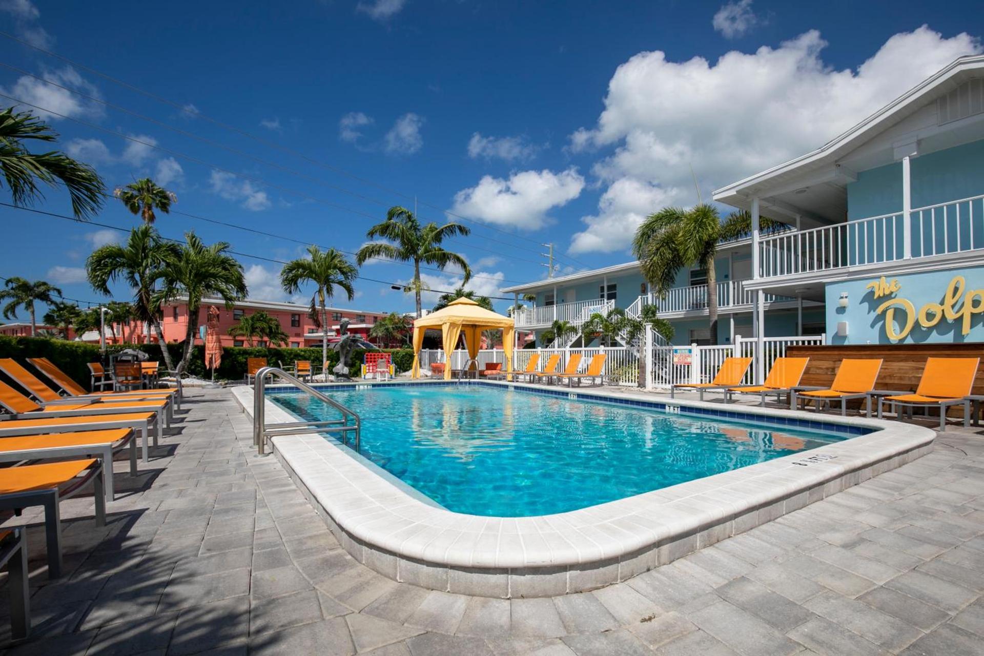 St. Pete Beach Suites photo 2
