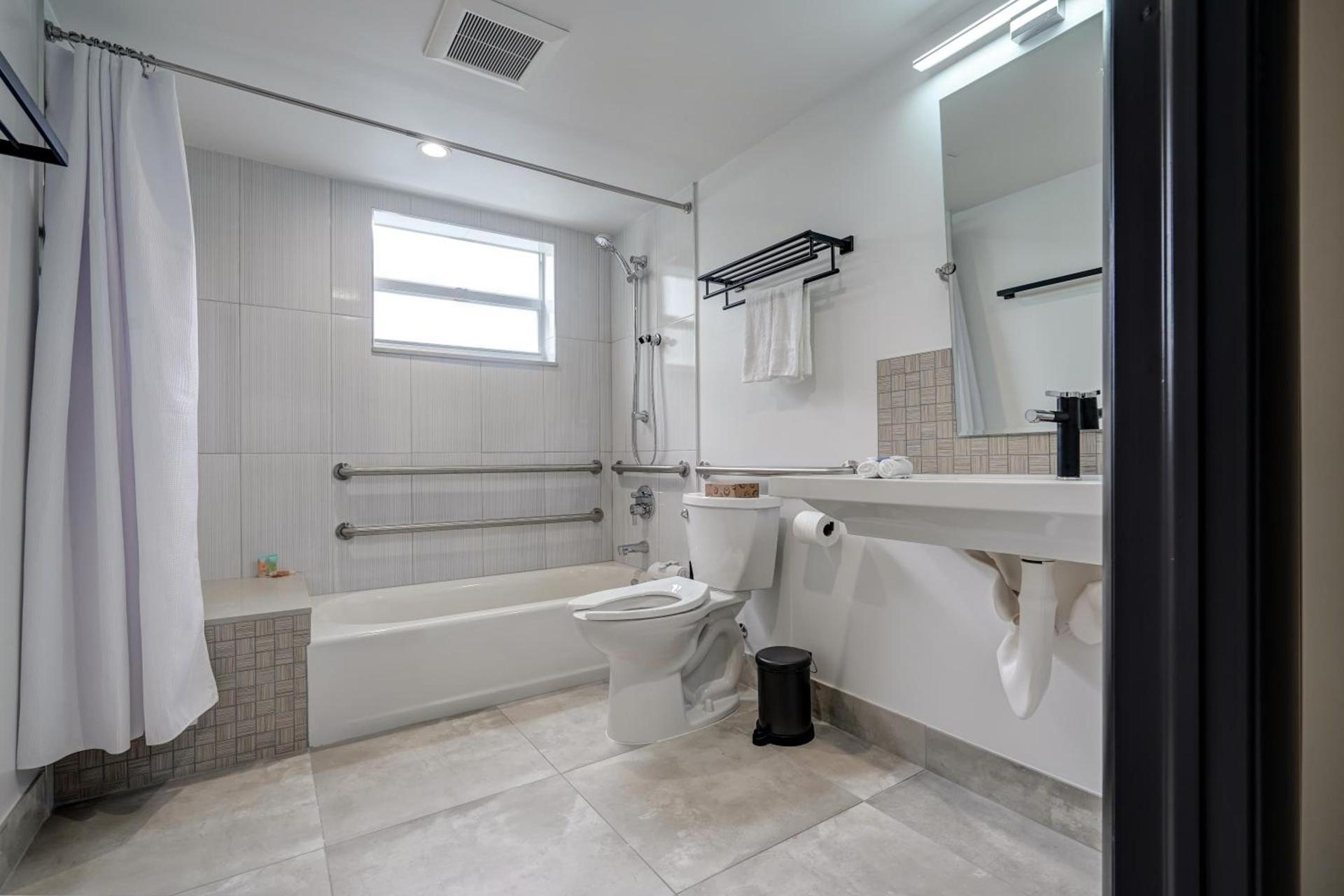 Ocean Villas of Deerfield photo 60