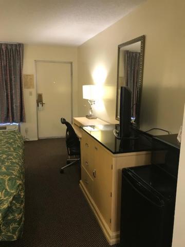 WESTERN MOTEL photo 9
