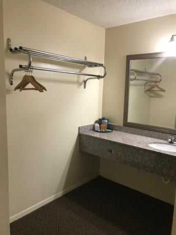 WESTERN MOTEL photo 8