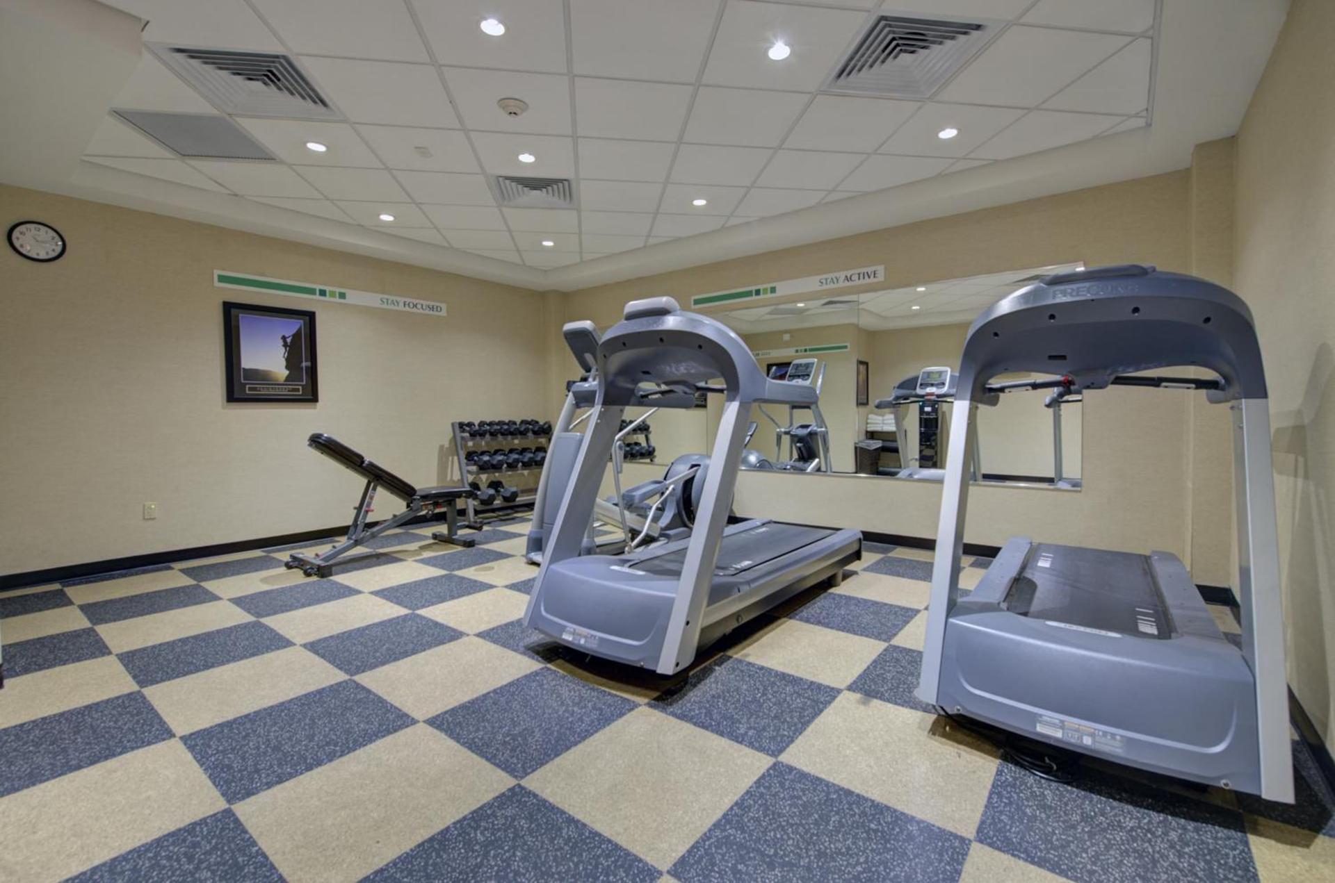 Holiday Inn Plainview-Long Island by IHG photo 15