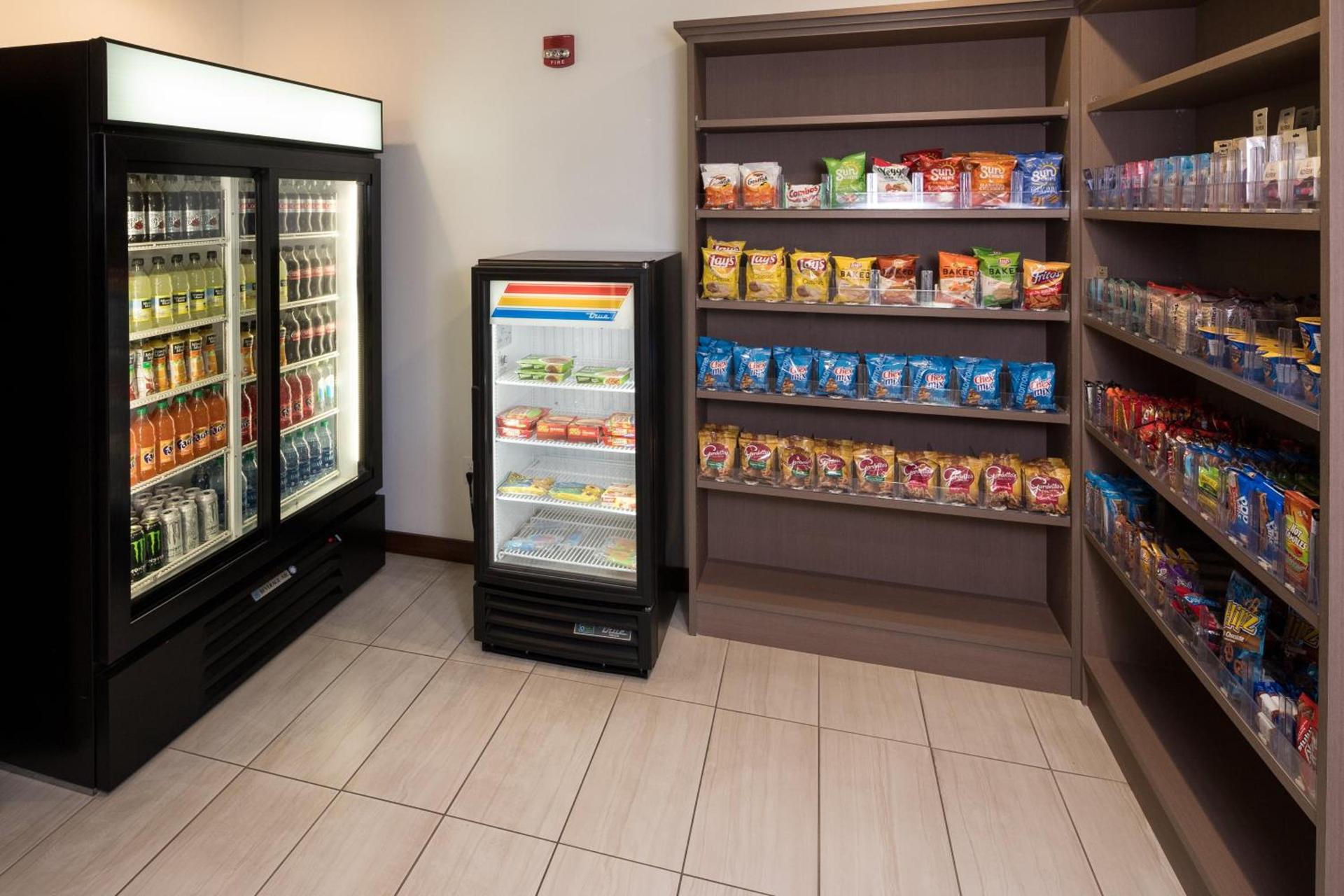 Holiday Inn Express & Suites - Portage by IHG photo 14