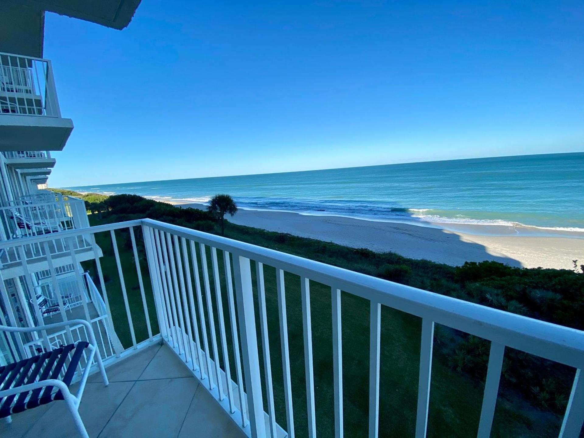 Radisson Suite Hotel Oceanfront photo 59
