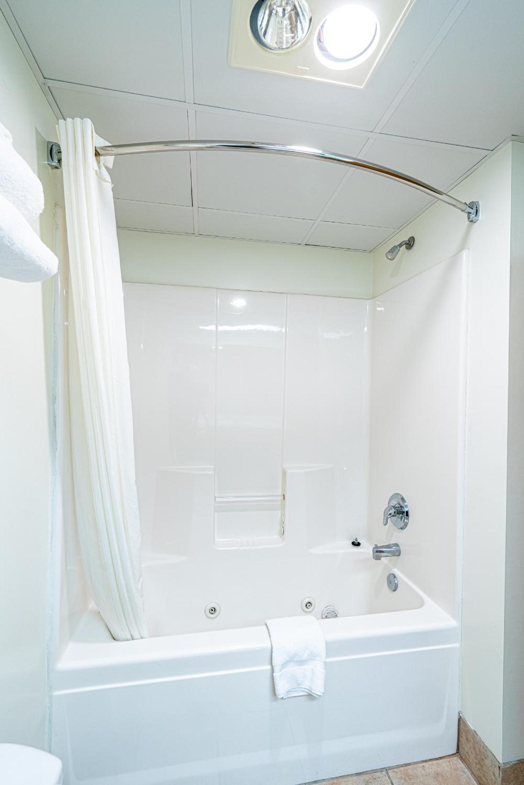 Anchorage Motel Inc. photo 8