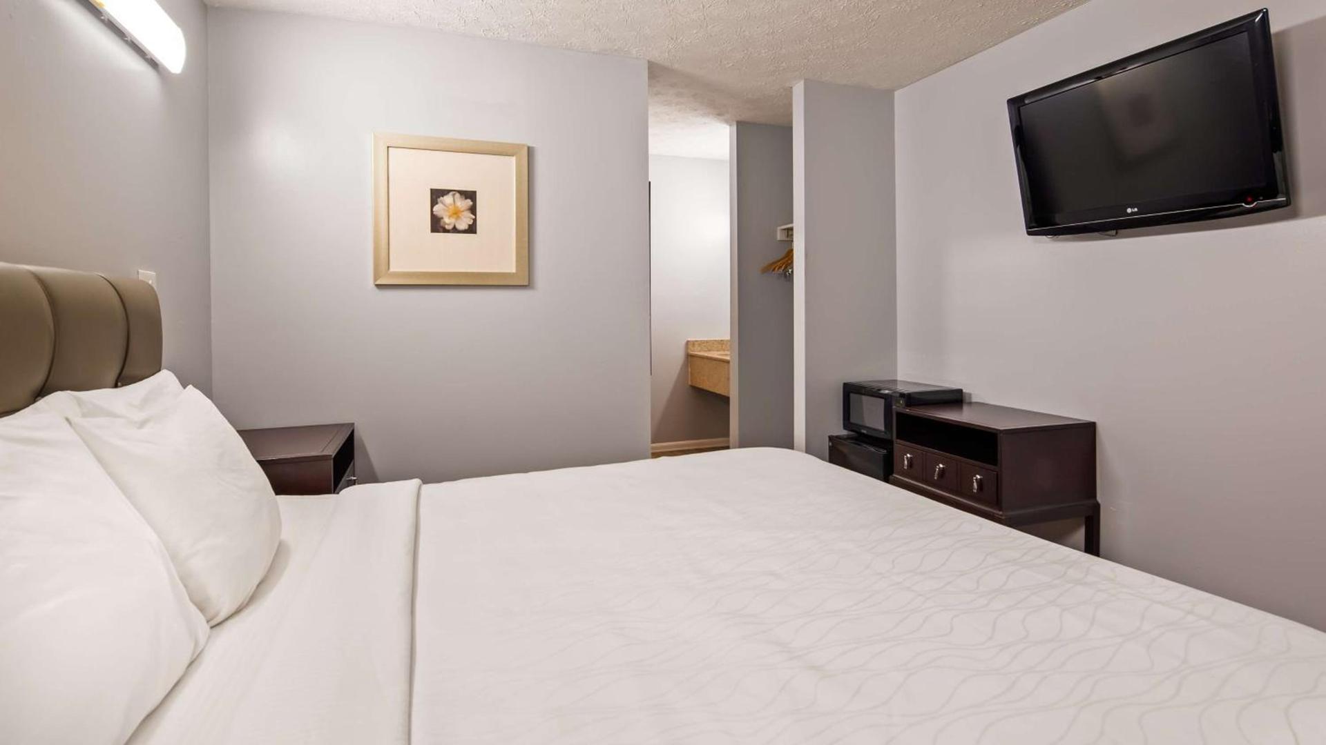 Apple Valley Inn Pigeon Forge photo 21