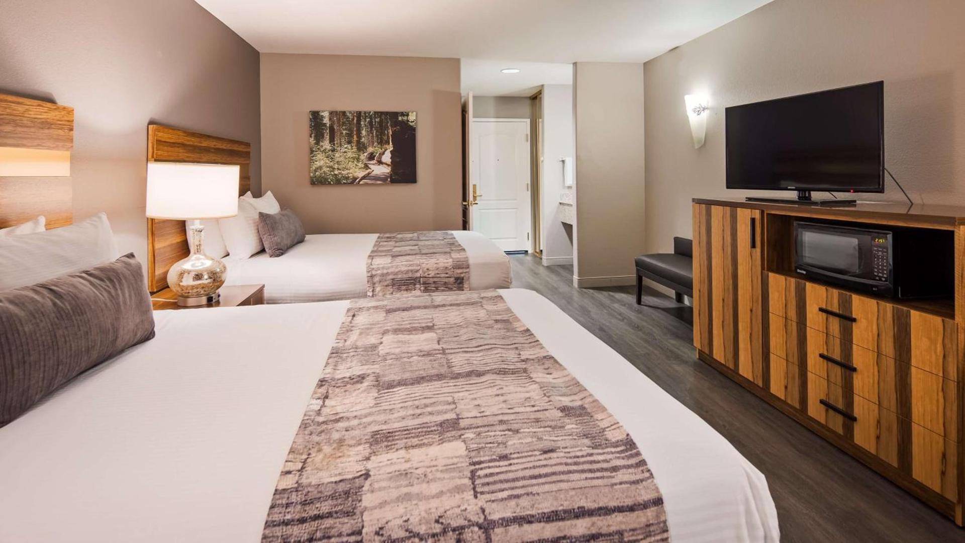 Best Western Cedar Inn & Suites photo 13