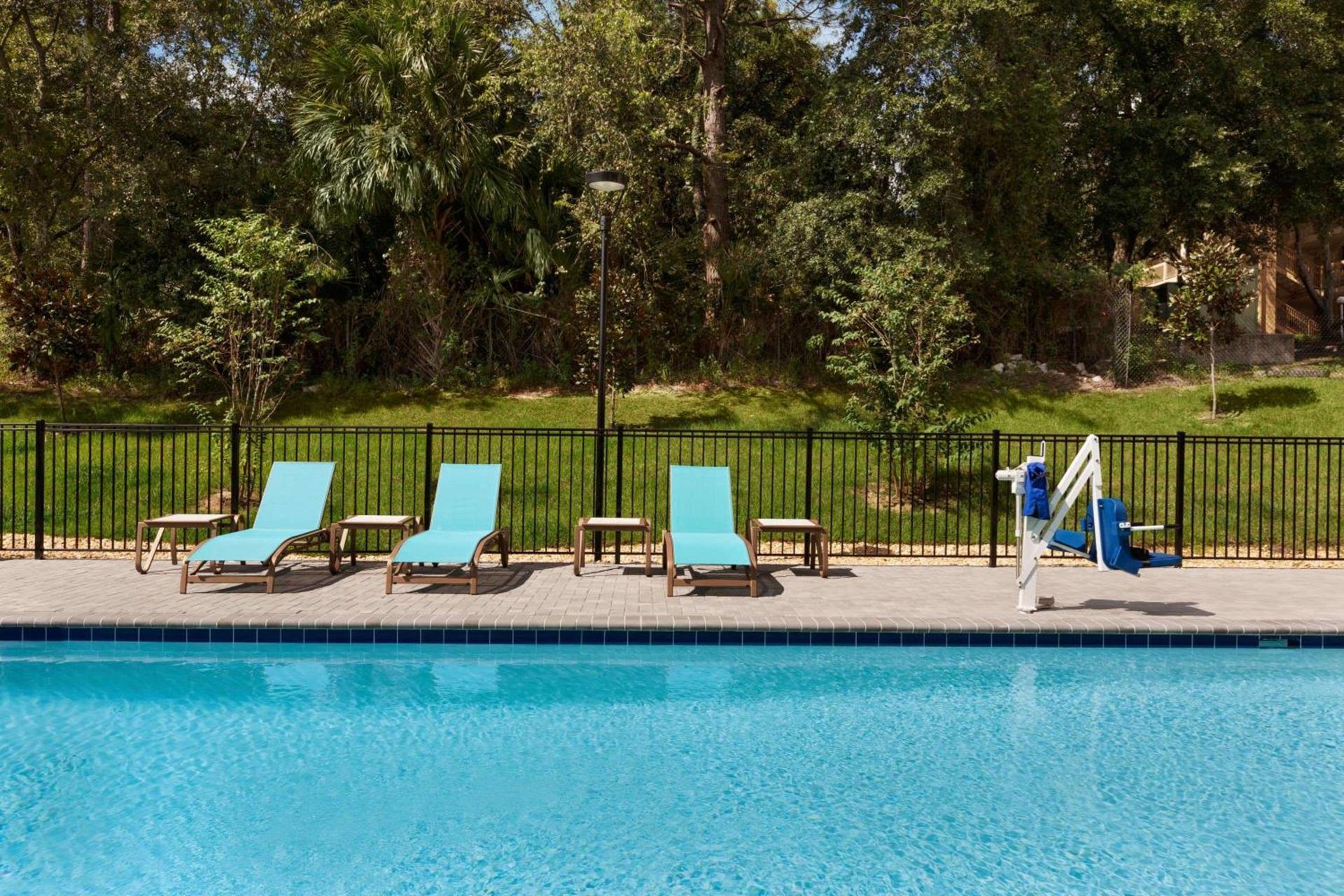 La Quinta by Wyndham Gainesville photo 10