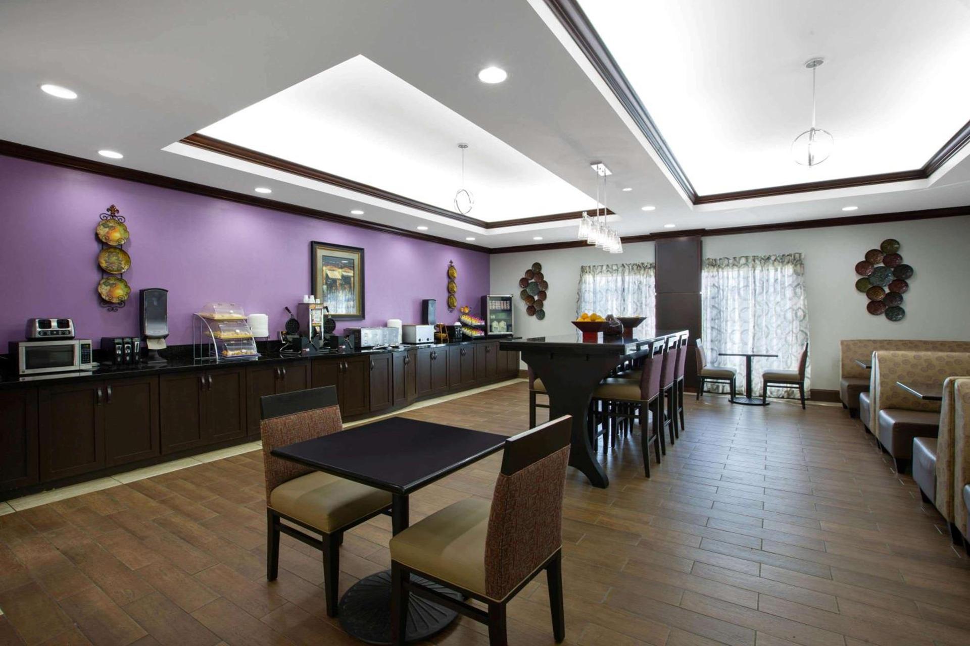 La Quinta by Wyndham Tupelo photo 31