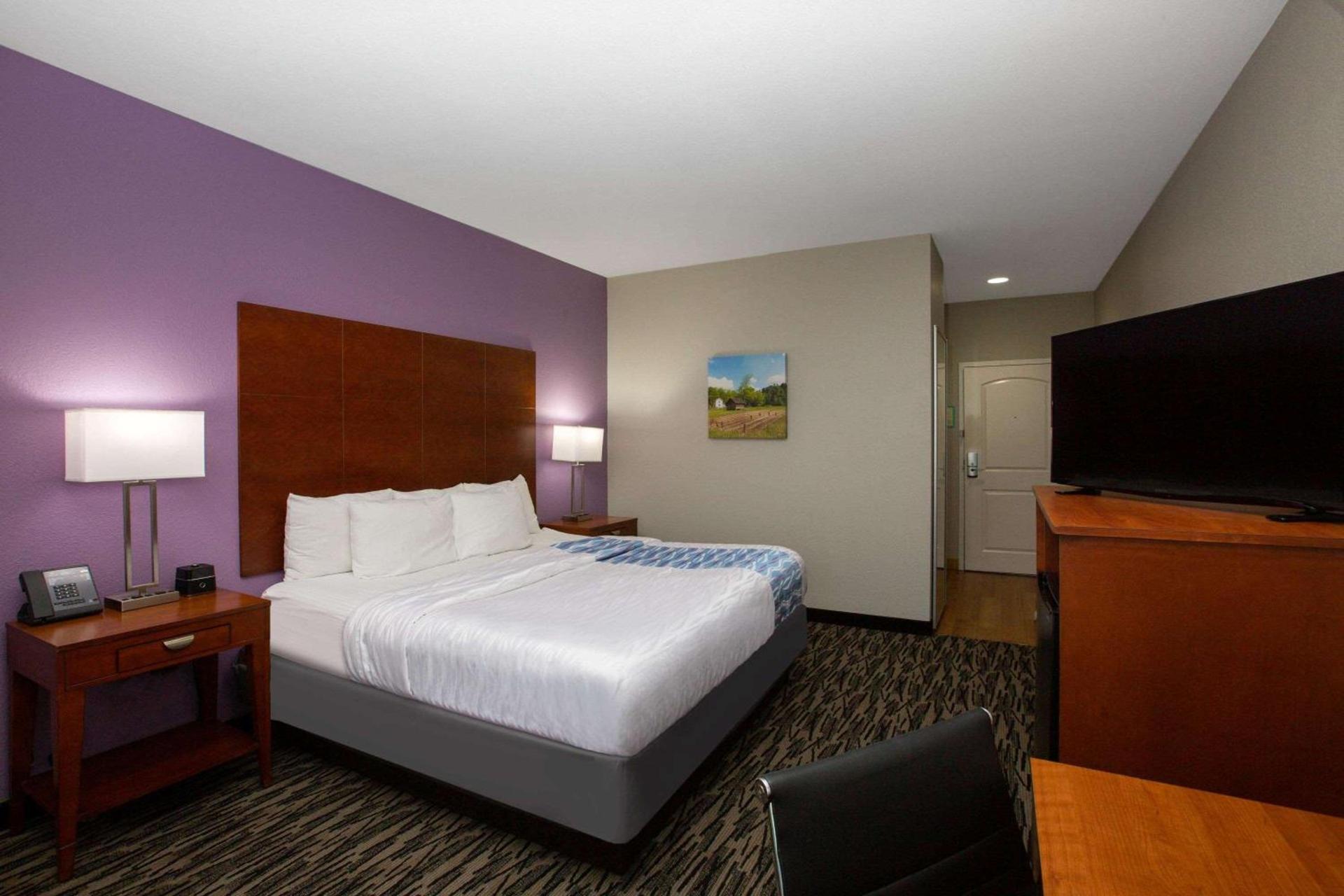 La Quinta by Wyndham Tupelo photo 22