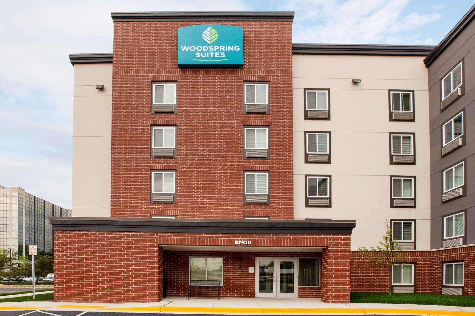 WoodSpring Suites Washington DC Northeast Greenbelt photo 3