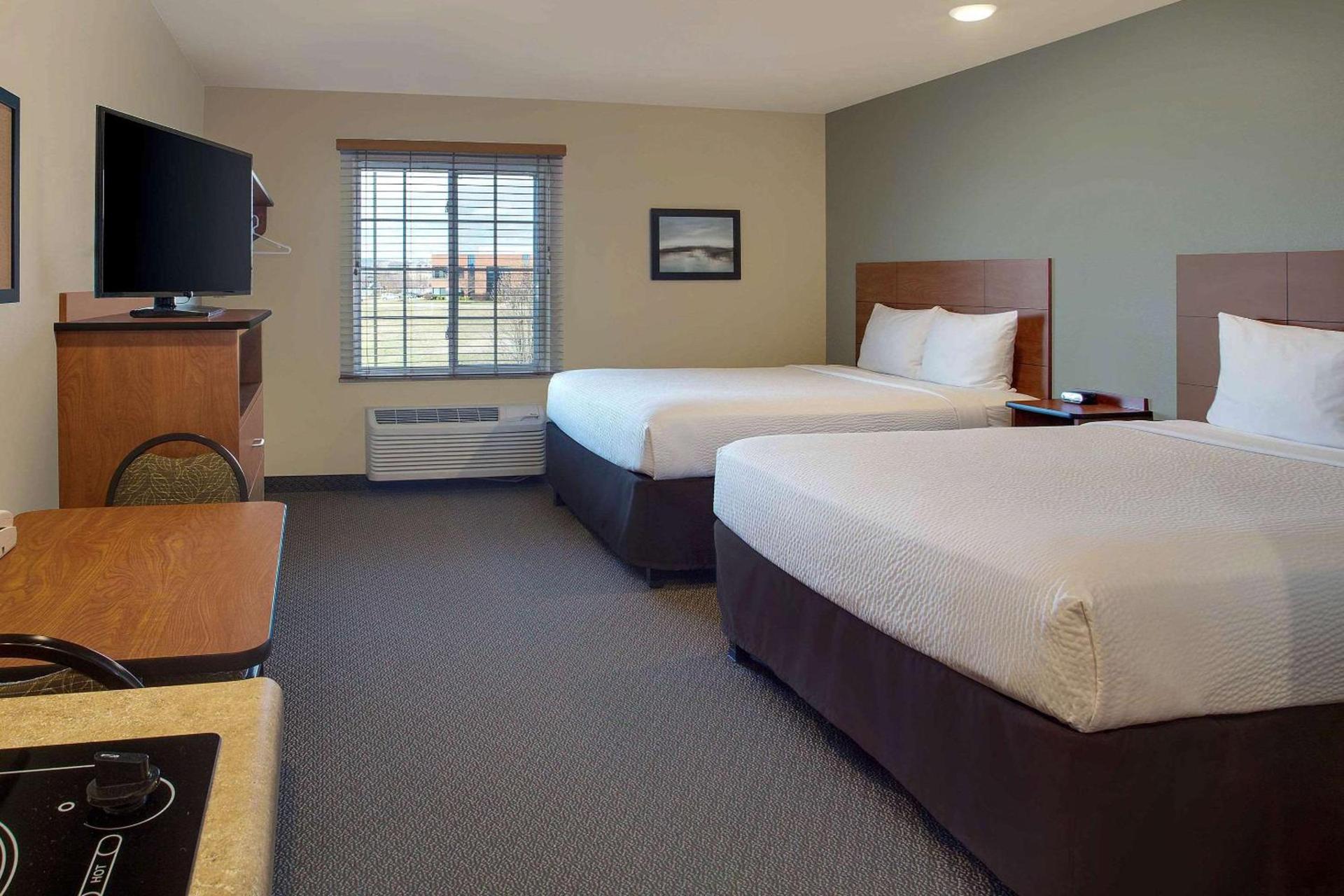 WoodSpring Suites Frederick I-70 photo 11