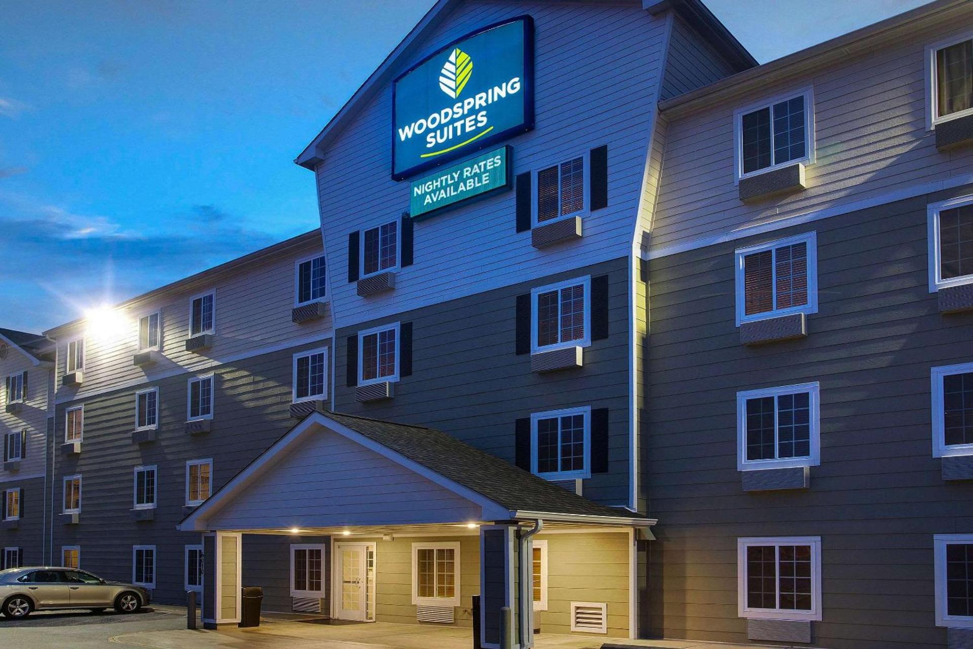 WoodSpring Suites Washington DC Andrews AFB photo 3