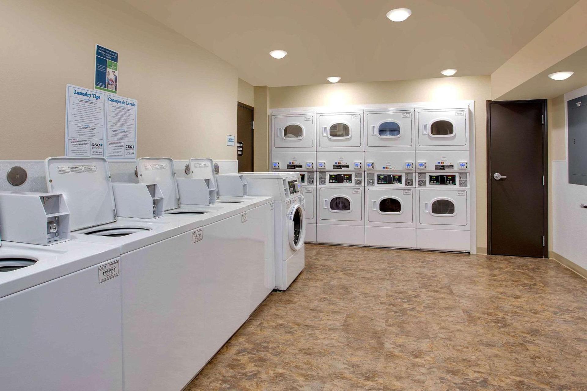 WoodSpring Suites Frederick I-70 photo 15