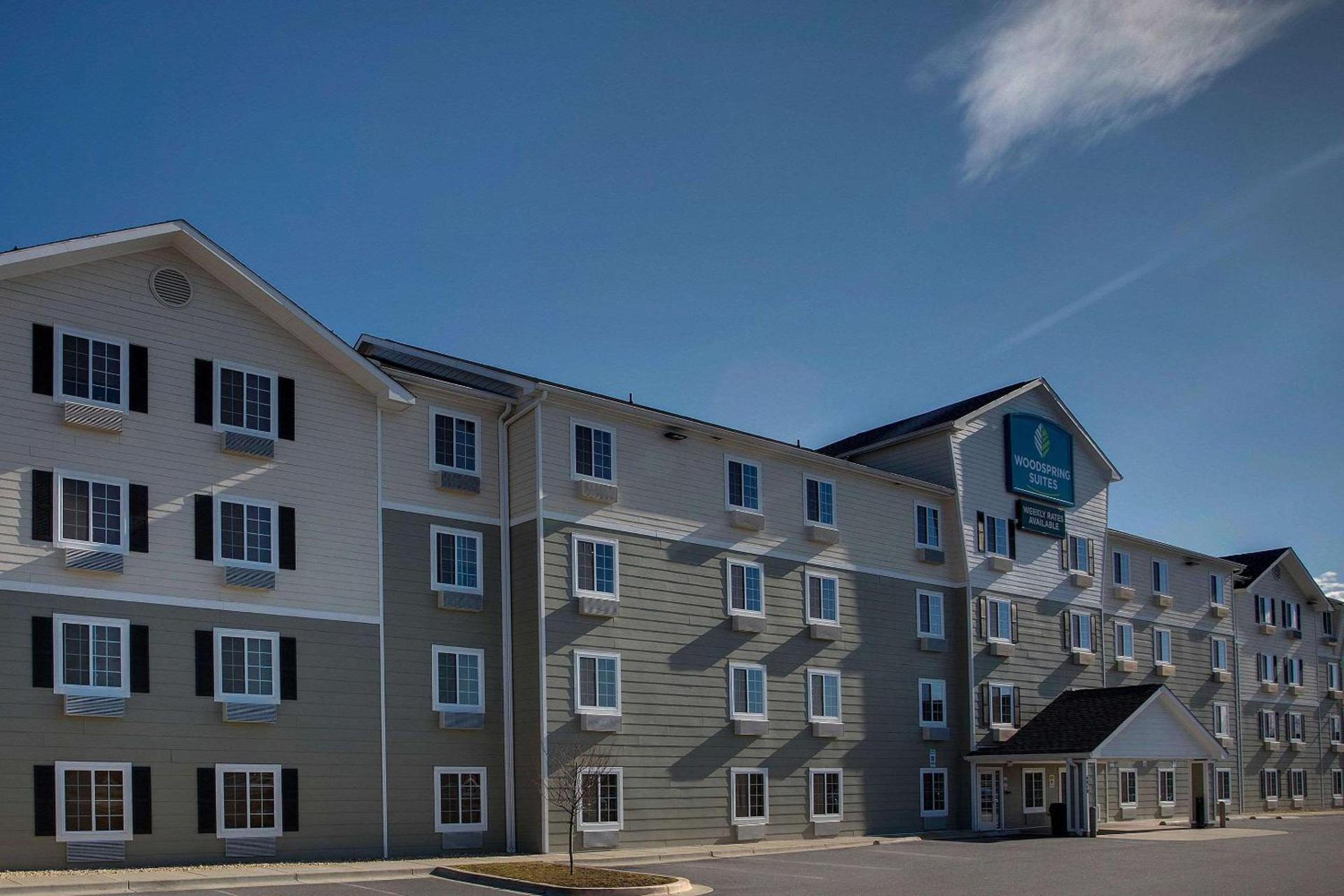 WoodSpring Suites Washington DC Andrews AFB photo 2