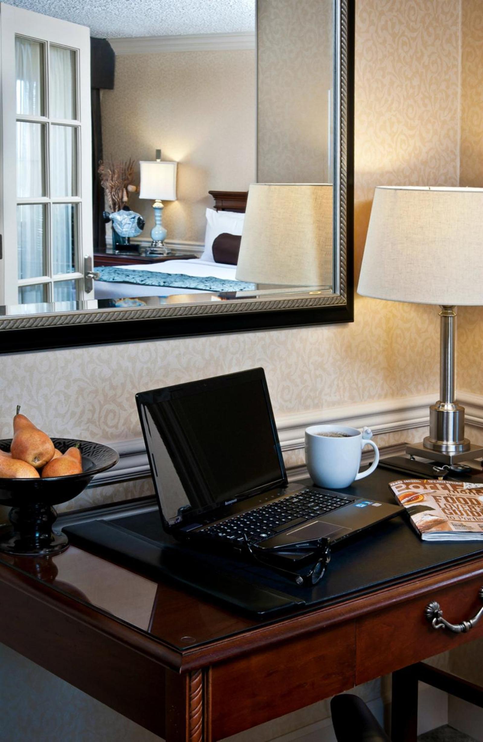 Crowne Plaza Hotel Portland-Downtown Convention Center by IHG photo 67