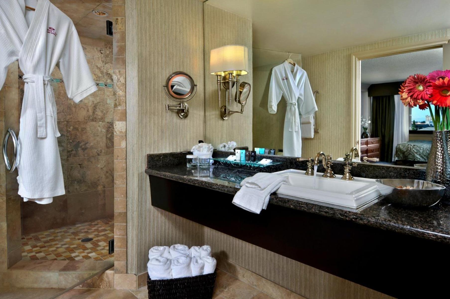 Crowne Plaza Hotel Portland-Downtown Convention Center by IHG photo 66