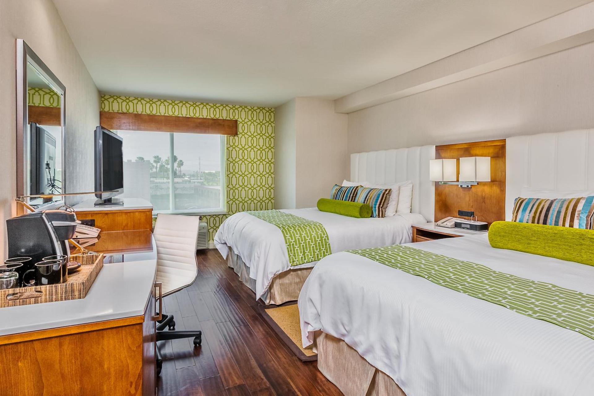 Hotel Indigo Anaheim by IHG photo 49
